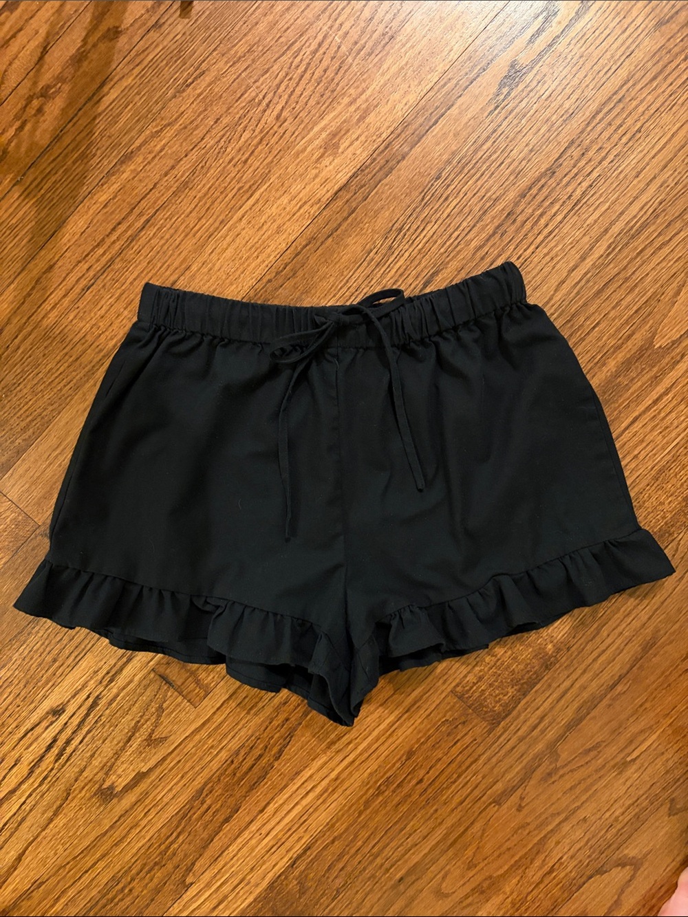 Commense Black High-Waist Ruffle Drawstring Shorts